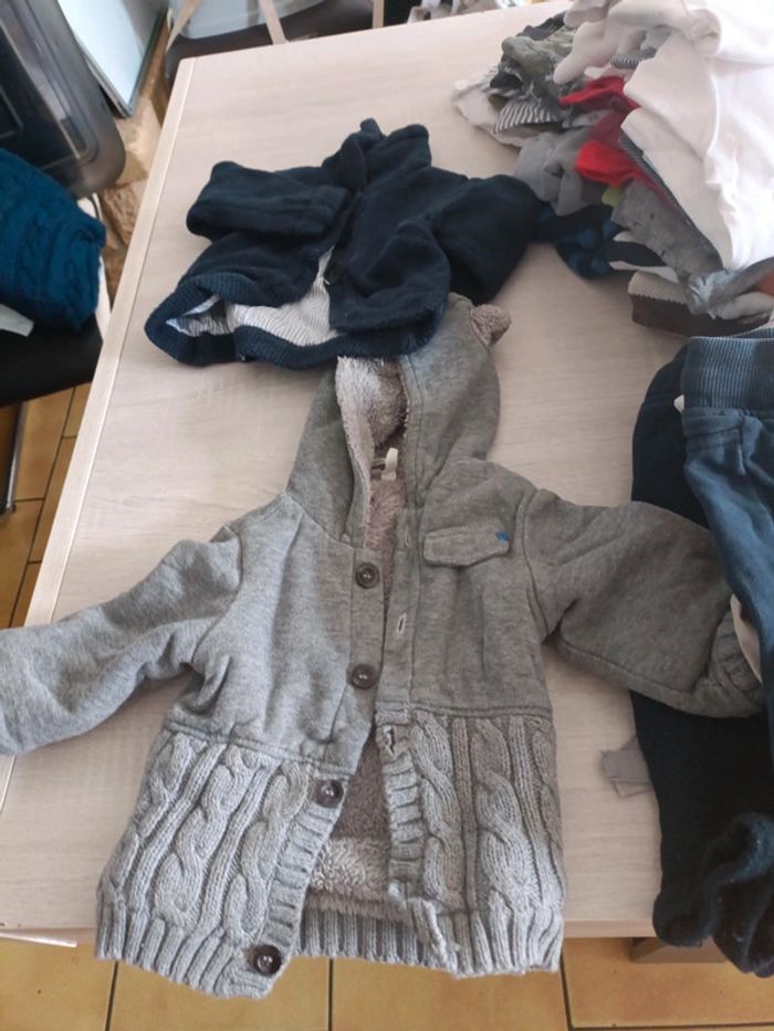 Lot vêtements garçon 6 mois - photo numéro 15