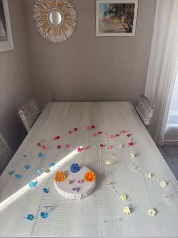 Guirlande de fleurs et fleurs artificielles 