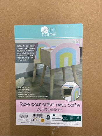Table pour enfant neuve