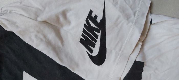 Tshirt manche courte Nike S - photo numéro 4