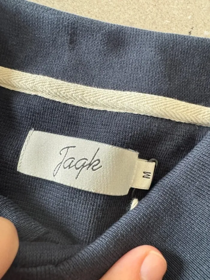 Polo navy Jaqk, taille M, neuf, valeur 75€ - photo numéro 3