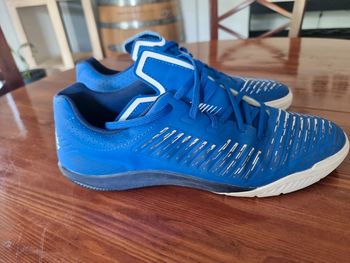 Baskets pour foot en salle