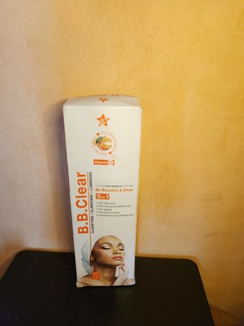 Lait de corps BB CLEAR orange éclaircissant 
