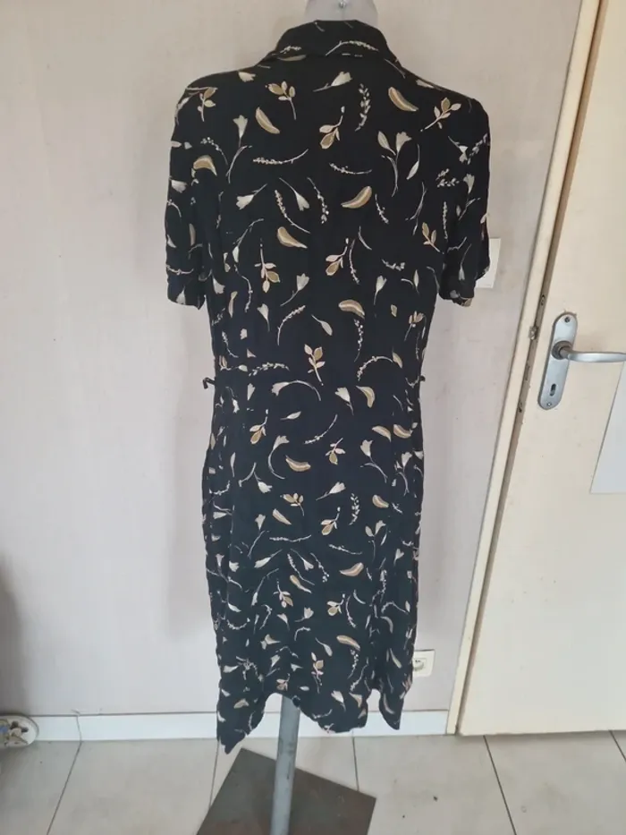 Tres belle robe longue marque marsks and spencers taille 42 - photo numéro 6