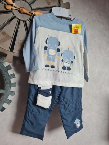 Ensemble garçon 18 mois pantalon et t-shirt manches longues