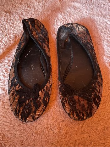 Ballerines noires à dentelle