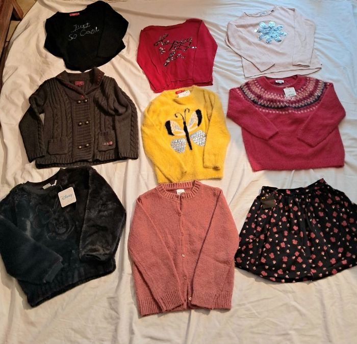 Lot de vêtements 6ans pulls et gilets 6ans fille neufs