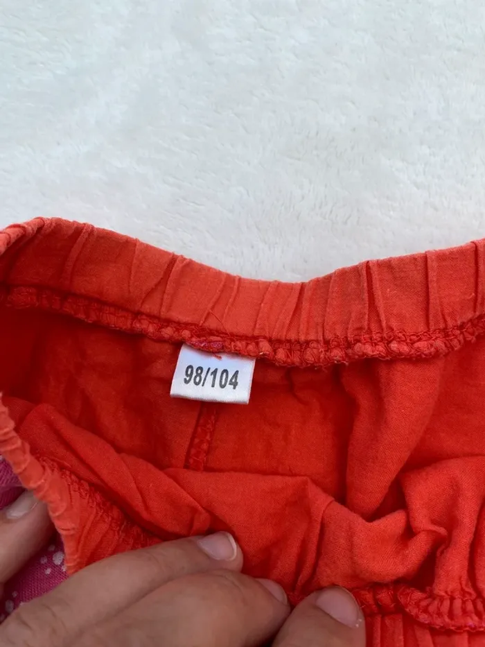 Lot de 4 jupes en 4 ans en très bon état - photo numéro 5