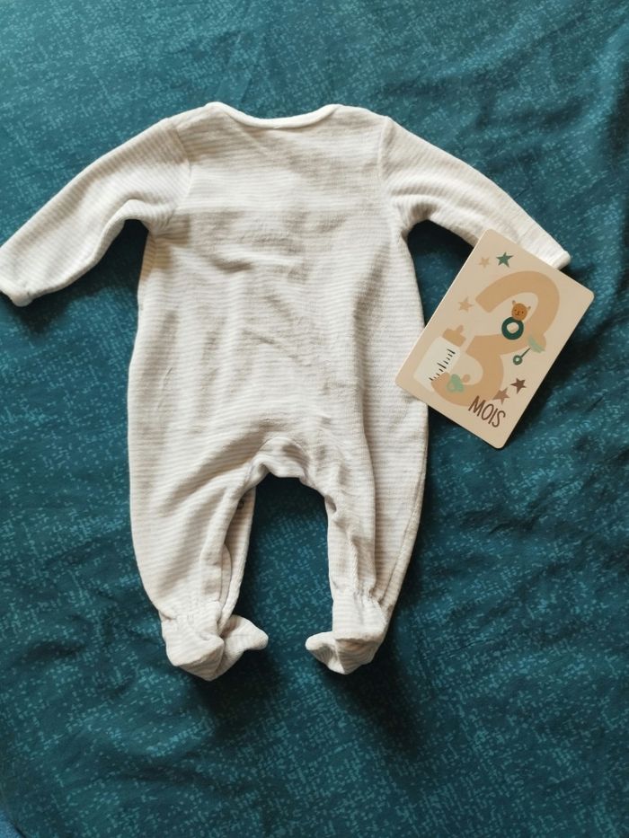 Pyjama - photo numéro 3