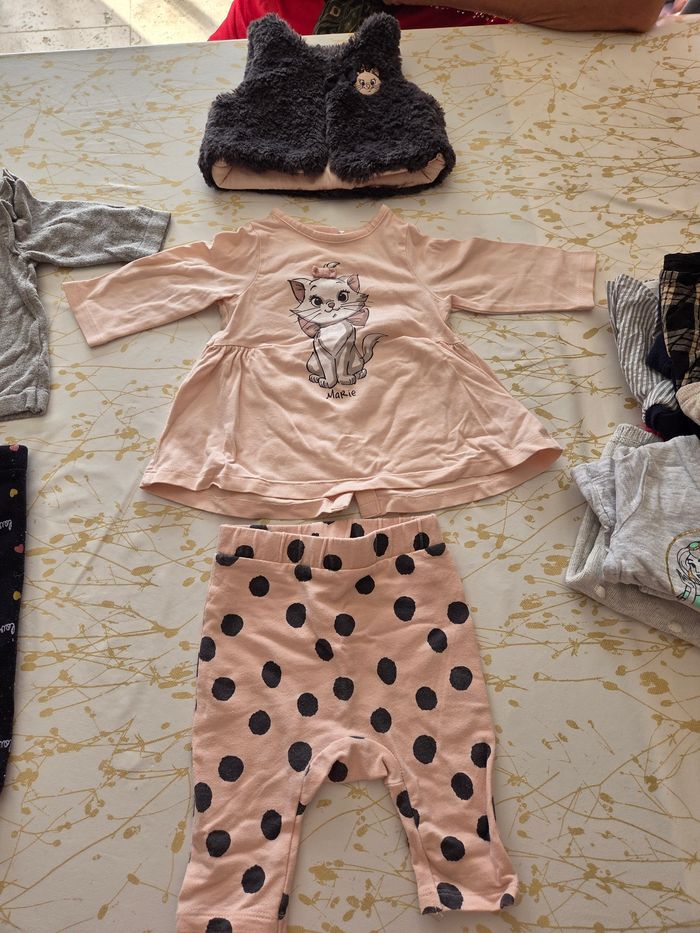 Lot vêtements bébé fille 3 mois - Très bon état - photo numéro 5