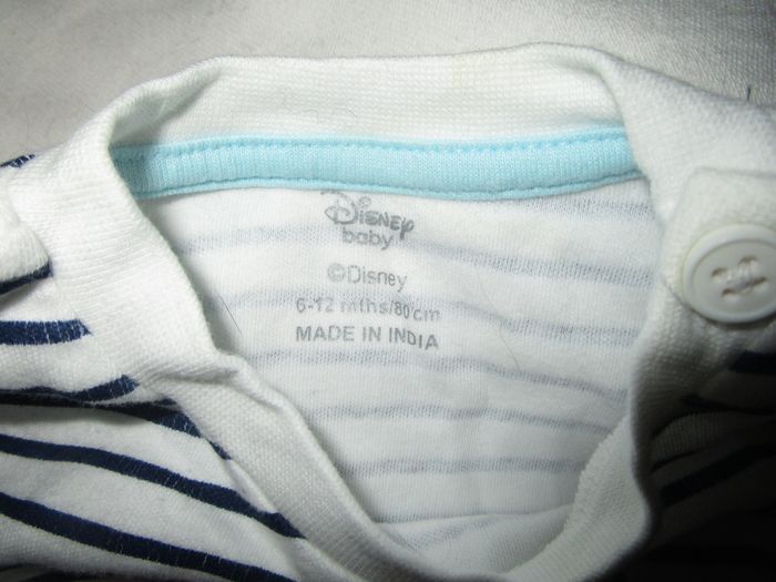 1 t shirt 1 short disney 6 12 mois - photo numéro 2