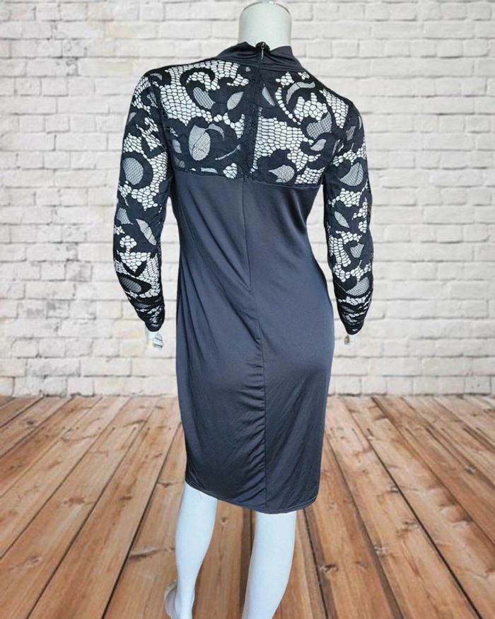 Robe noire - photo numéro 4