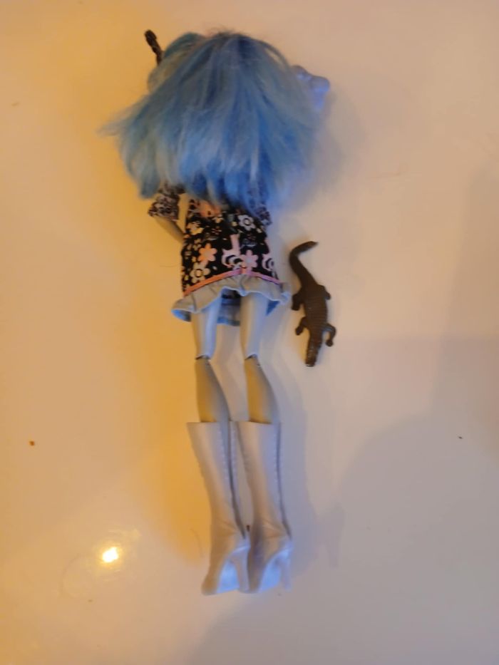 Poupée Monster high N° 66 - photo numéro 2