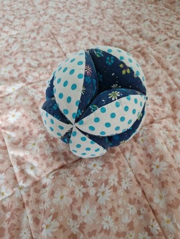 Balle en tissu ergonomique  bebe