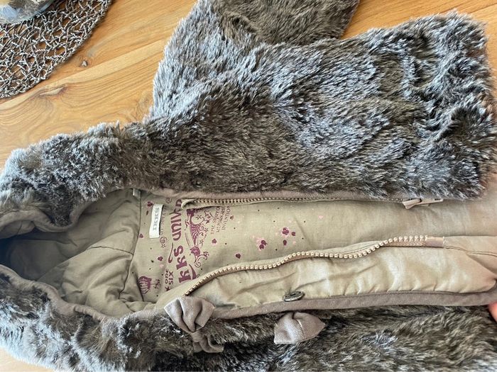 Veste chaude fausse fourrure IKKS + bottes 12 mois - photo numéro 4