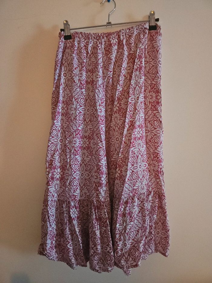 Jupe longue légère à volants, motif bohème, rouge et blanc, taille S/M - photo numéro 4