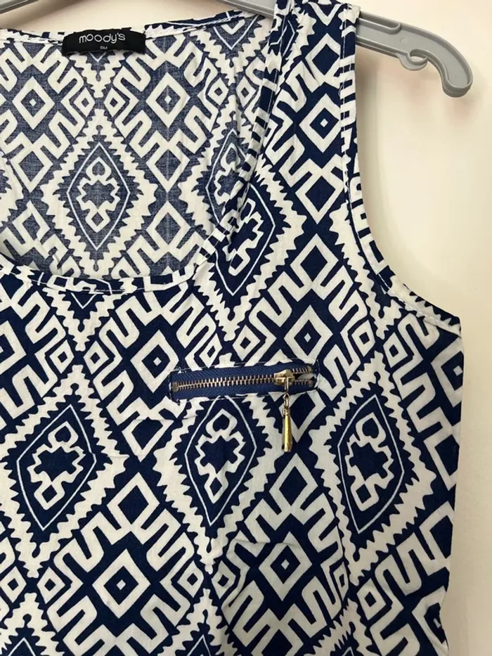 Débardeur bleu et blanc - photo numéro 2