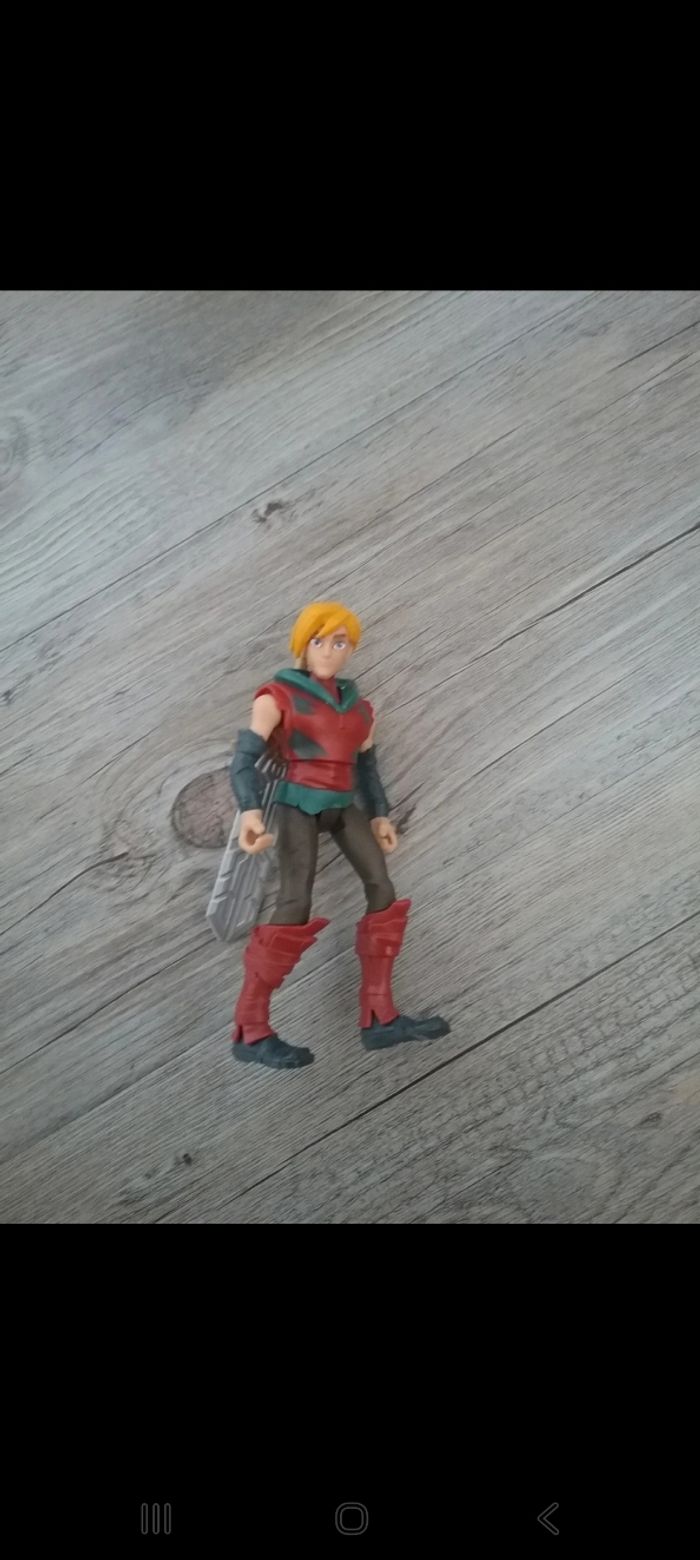 Figurine Prince Adam Musclor Les maitres de l'univers
