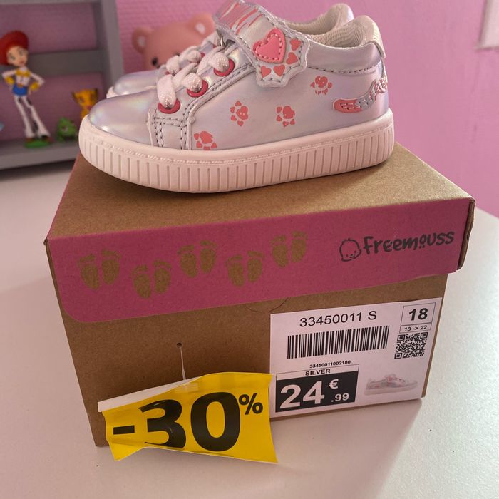 Chaussure bébé - photo numéro 2