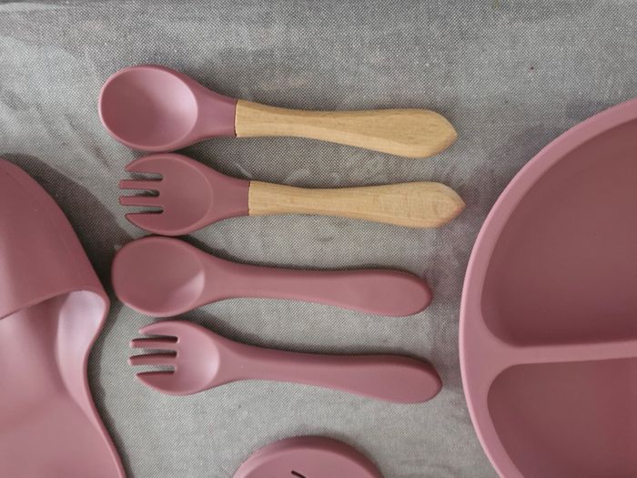 Set vaisselle silicone bébé - photo numéro 2