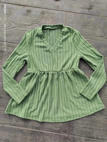 💚 Haut Vert Texturé – Taille 38 M – Boutique Indépendante 💚