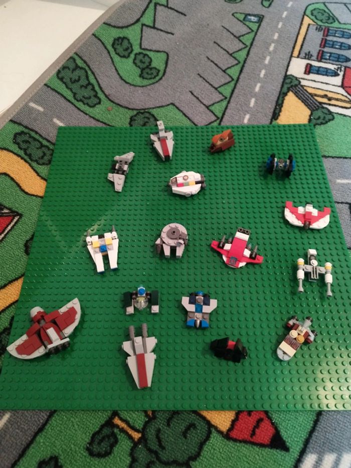 Lot mini vaisseaux star wars