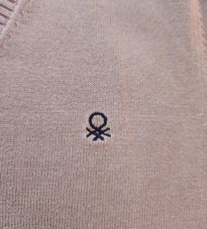 Pull fille 8 ans – Benetton – 100 % coton – marron clair - photo numéro 2