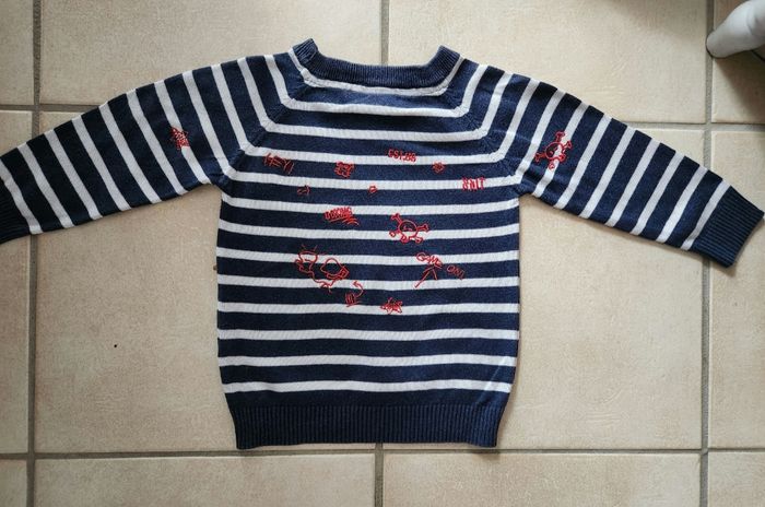 Pull taille 2 ans - photo numéro 3