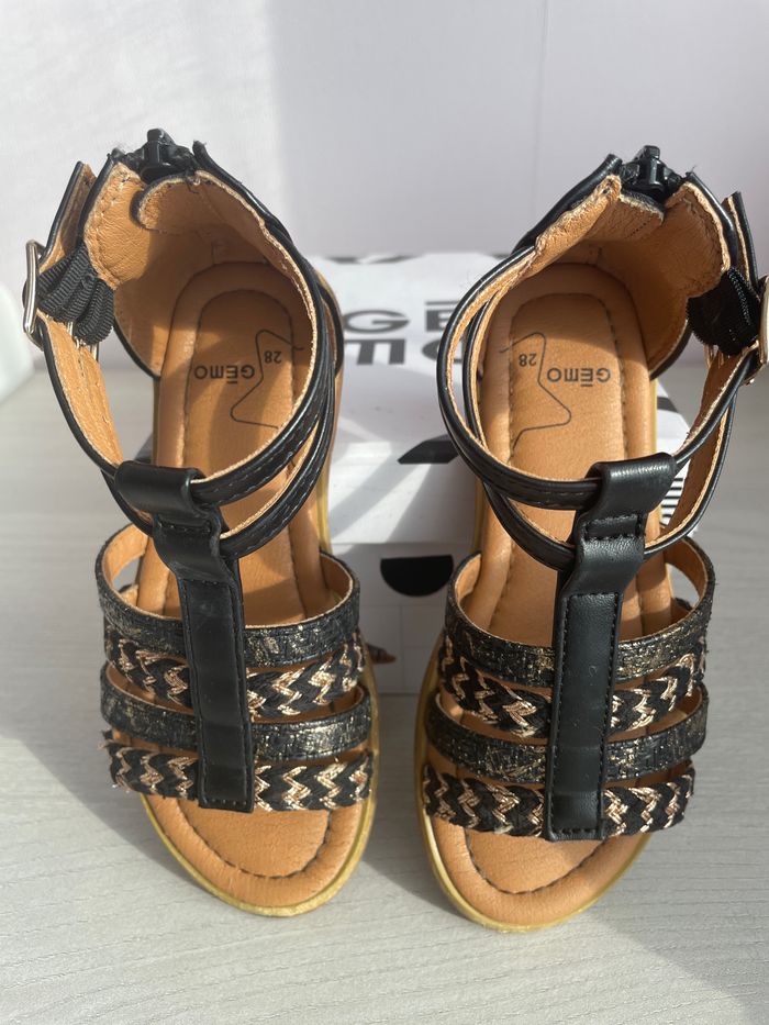 Nu-pieds 28 - photo numéro 3