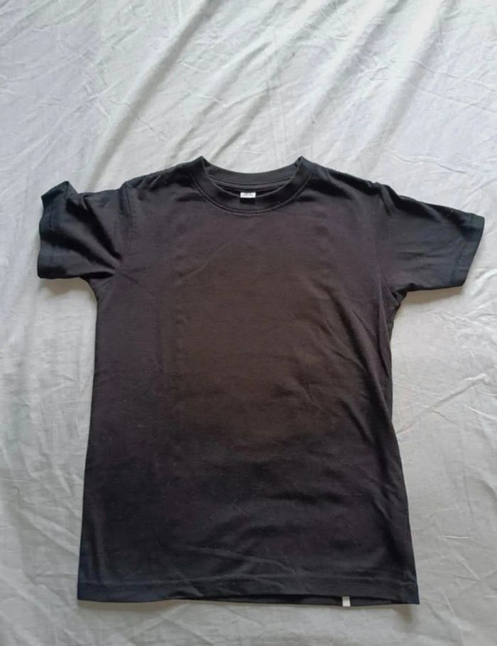 T-shirt (taille 10 ans)