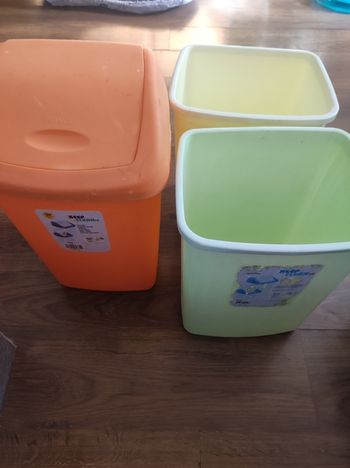 3 poubelles de 15L