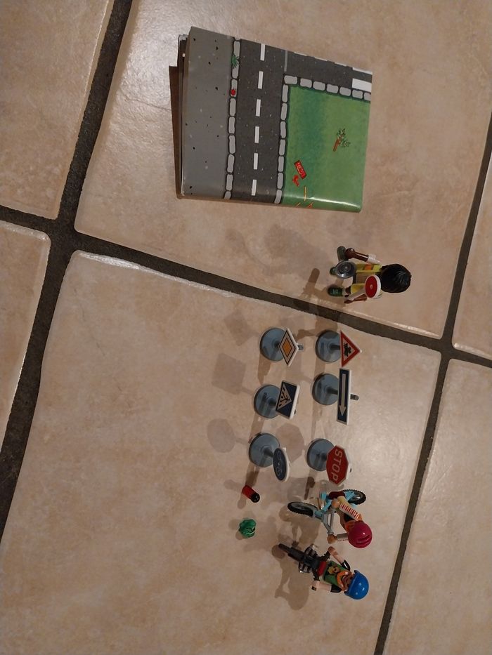 Playmobil 71330 city life sécurité routière - photo numéro 4