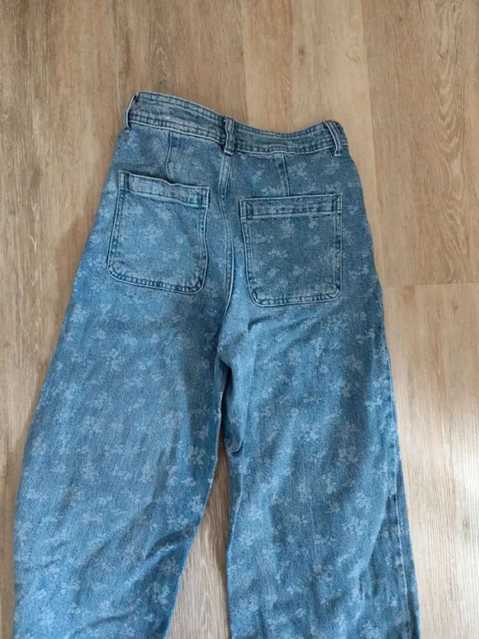 Jean flare Mango 34 coupé large taille haute fleuri - photo numéro 3