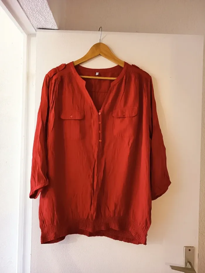 Blouse manches 3/4 en 48