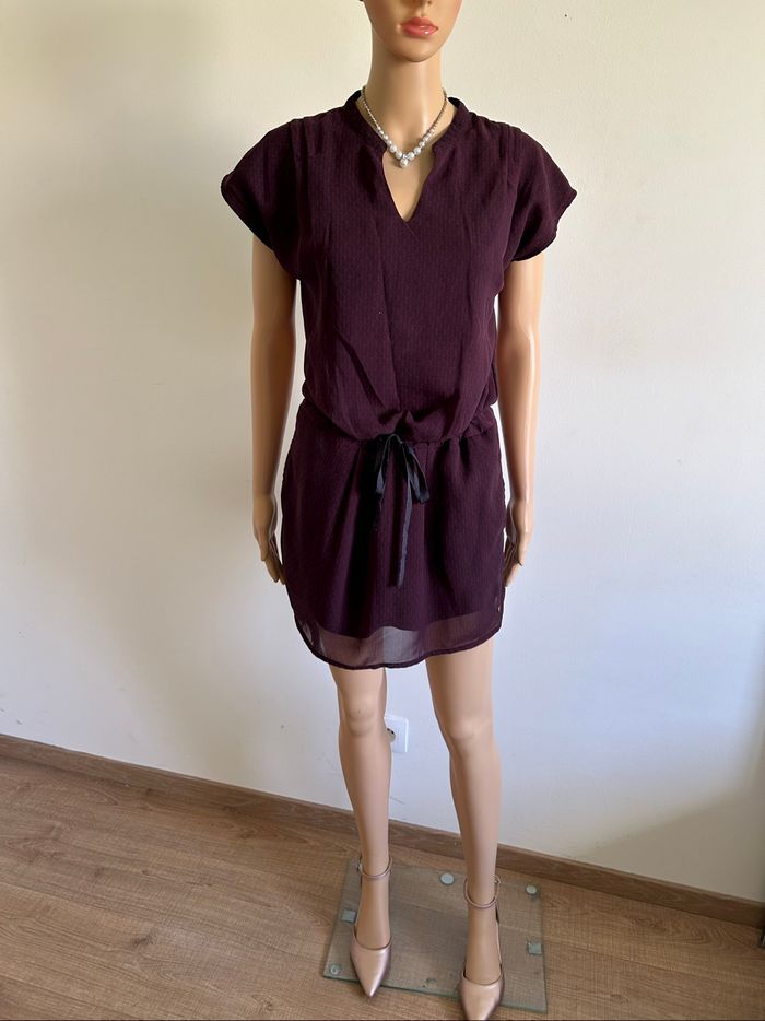 Robe bordeaux à manches courtes Bonobp taille S TBE - photo numéro 3