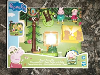 Camping en forêt Peppa Pig