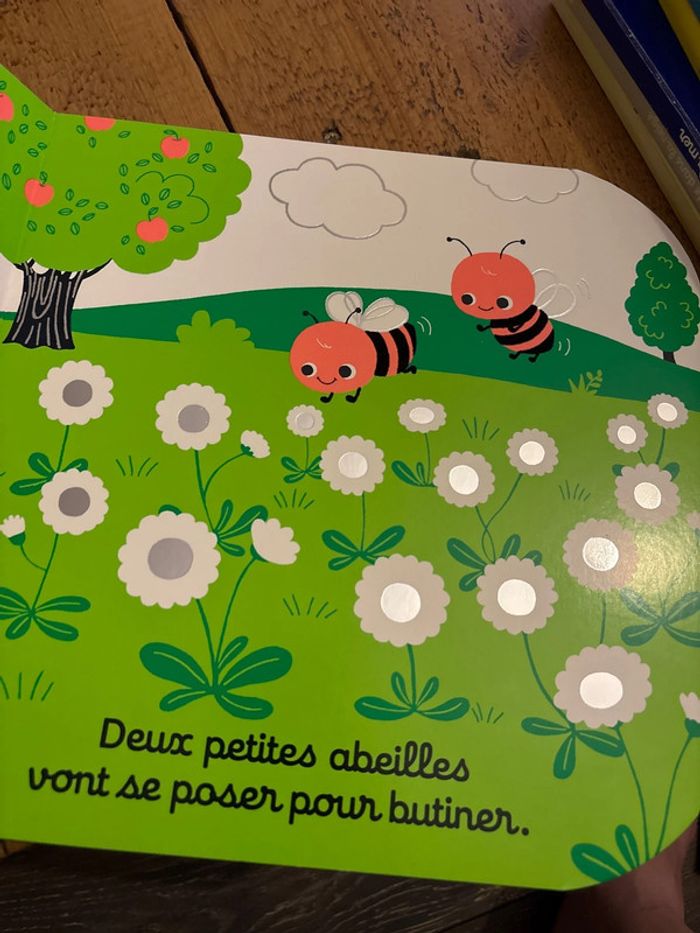 Livre Regarde dans l’herbe Nathan - photo numéro 4