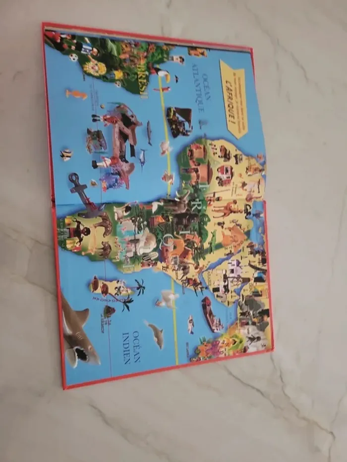 Livre Mon tour du monde avec Playmobil - photo numéro 9