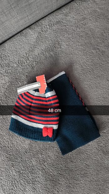 Lot bonnet écharpe fille