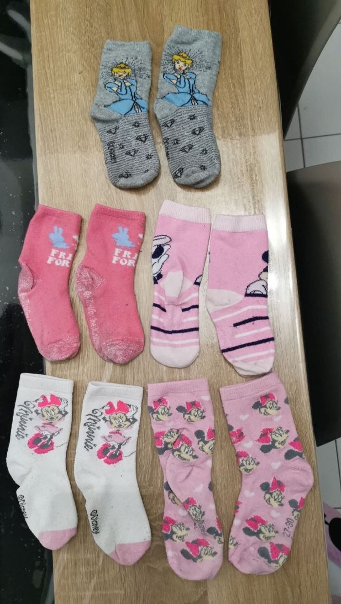 Lot 5 Chaussettes Disney 27/30 - photo numéro 2