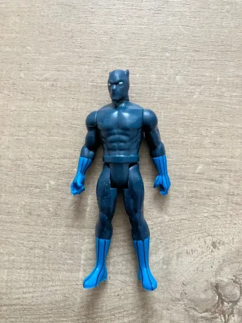 Figurine Marvel legends black panthère
