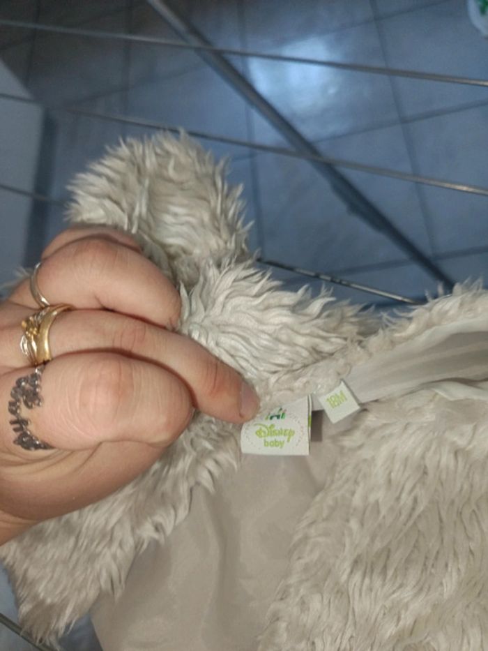 Gilet sans manche Disney 18 mois - photo numéro 2