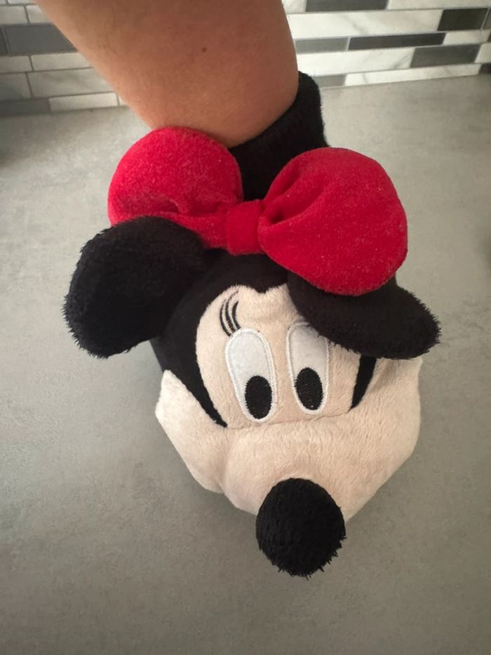 Paire de patins chaussons Minnie Disney 24 - photo numéro 2