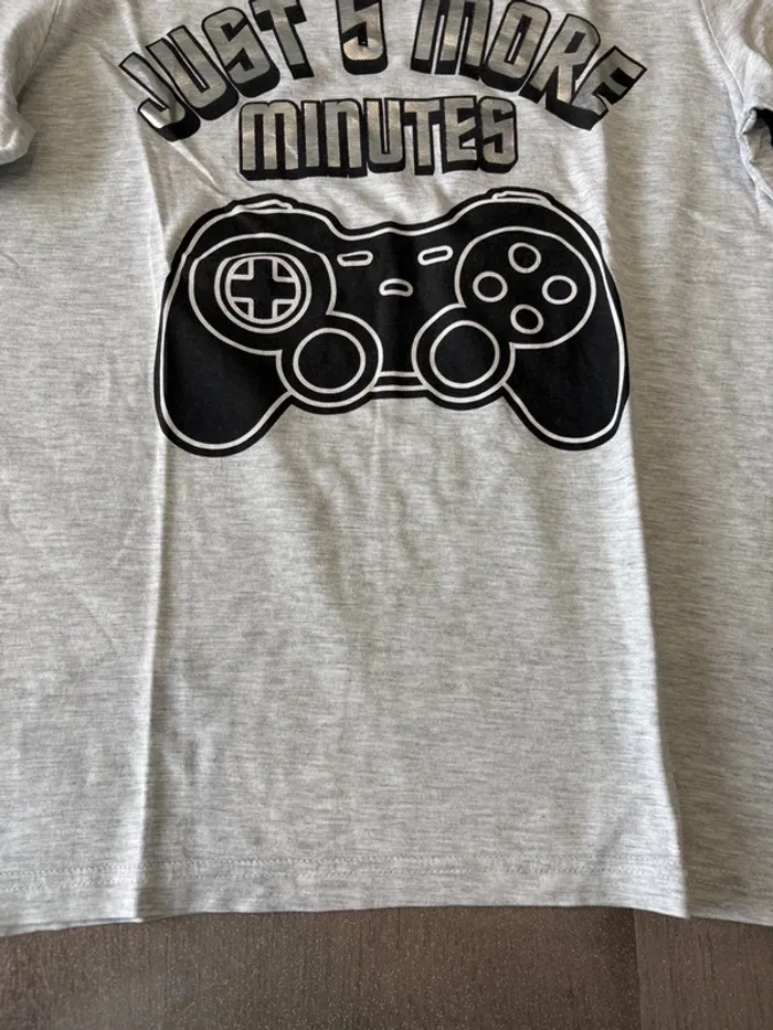 Tshirt H&M 12 ans - photo numéro 4