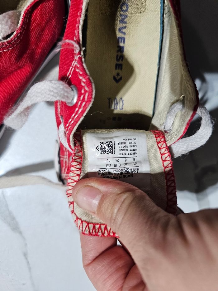 Converse - photo numéro 4