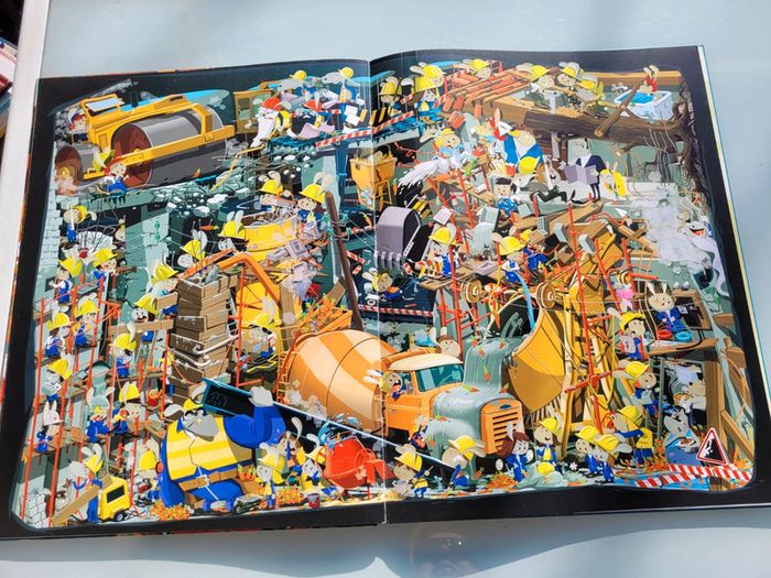 Très grand livre À la recherche de la carotte bleue 🥕 Les métiers, little urban (63) - photo numéro 10