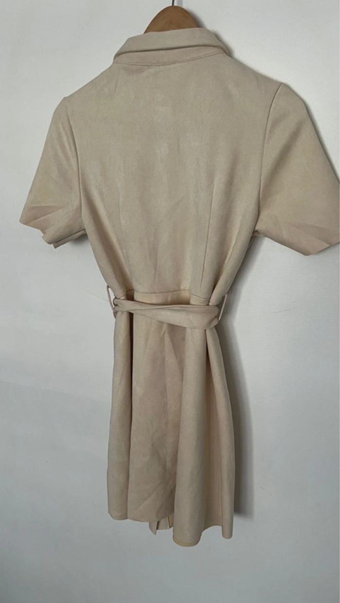 Très jolie robe Jennyfer taille M en parfait état . - photo numéro 11