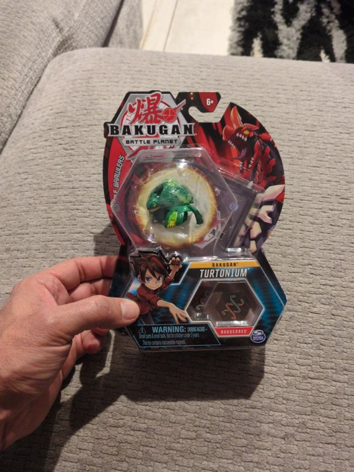 Figurine Bakugan battle planet turtonium
