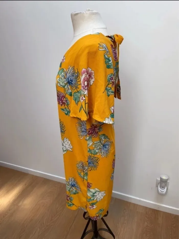 Superbe Robe fleurie fluide Akoz 🌸 M 38 - photo numéro 3