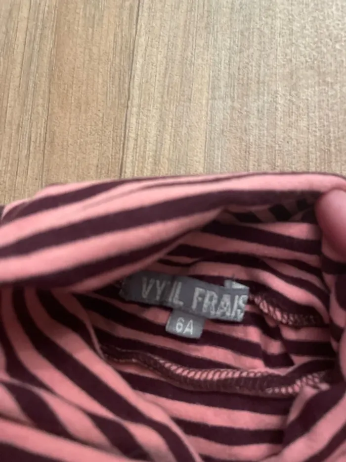 Col roulé Vinyl Fraise taille 6 ans - photo numéro 3